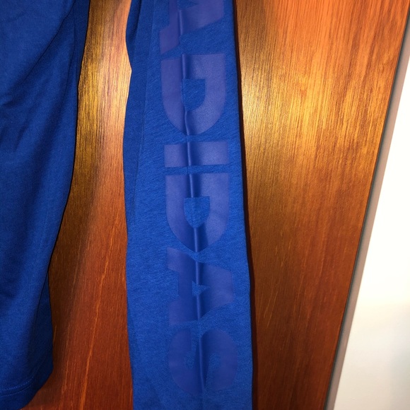 SML adidas women’s lightweight long sleeve blue - Picture 3 of 8